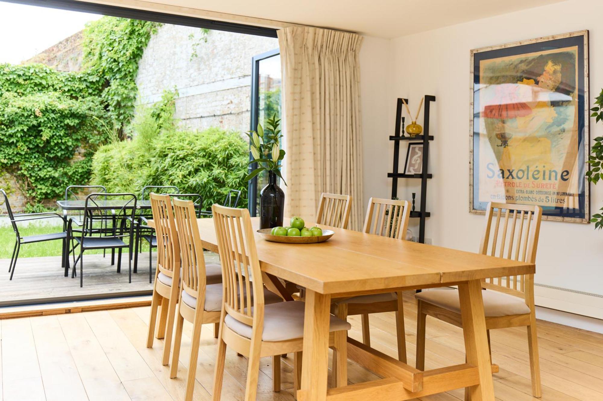 Appartamento The Putney Wonder - Dazzling 3Bdr Flat With Garden Londra Esterno foto